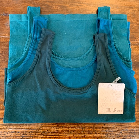 Super comfortable M-Rena tank dress - Picture 9 of 10